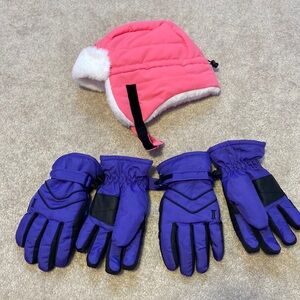 Girls XL hat and mitts